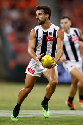 Josh Daicos has had a quiet start to 2021, as have most of the Collingwood midfield starting with their belting at the hands of the Bulldogs in round 1. Without Adam Treloar to lead them, the Pie mids have struggled to live up to expectations from seasons past, led by a couple of old stagers in Pendlebury and Sidebottom and with perhaps too many young bucks yet to come into their full powers. Daicos is obviously quality with ball in hand, but for fantasy purposes some will wonder if he plays more deep to cover for Jamie Elliott in the next little while.
