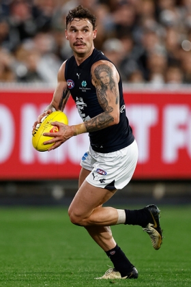 Zac Williams had to wait until round two to debut for his new club Carlton, but when he did his output was a big departure from his time at GWS when he was mostly running from half back. Ten clearances against Collingwood was a personal best, though his overall fantasy output was not particularly great seeing as he could only spread for two marks on the outside and gave away five free kicks. He was tipped to be a fantasy point of difference in preseason, and while he showed good fundamentals in his first appearance in navy blue he's still got something to prove.