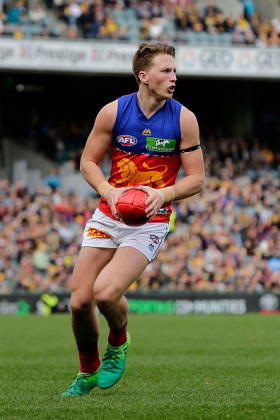 Alex Witherden had about as impressive a first season as you can have as a fantasy back, but since then it has all fallen in a bit of a heap. A trade to West Coast seemingly hand't improved his fortunes as he started 2021 in the magoos, but he finally pulls on a senior Eagles jumper this week as the direct replacement for Shannon Hurn, who has a LTI. Witherden's ceiling is high enough to make him of intense fantasy interest, and his role could be as lucrative as the one in which he made his name at Brisbane... or he could bust out again. Who is taking the plunge?