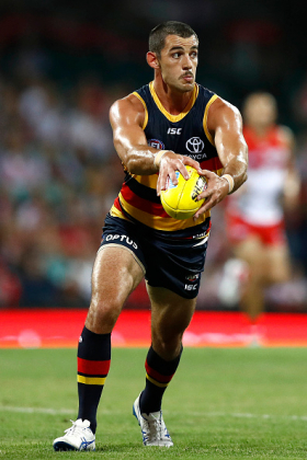 Taylor Walker has had a stellar start to the 2021 AFL season, not just leading the Coleman Medal but setting an early pace that could see him be the first to kick 100 goals in a season since forever. News during the week that he was already feeling sore, however, reminds us of his advanced age and the downside risk for fantasy coaches who want to ride his rollercoaster. Older fantasy coaches might remember the Indian summer that Matthew Richardson had in his thirties after years of decline, fighting through soft tissue issues. Can Tex stand up for 22 games?