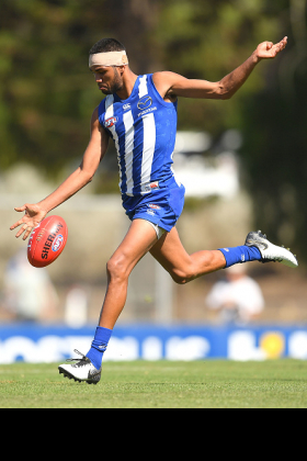 Tarryn Thomas has moved from half forward to central midfield at times during the middle third of season 2021, with some decent numbers to boast for his rotations as well. He is pretty good at contested footy and knows how to set up a score, with goal assists his main KPI when he's on ball. It's hard to gauge how well he'd go in a good team as the Kangaroos are definitely not that, but at least there's something to work with there for his coaches. As a fantasy asset he is unreliable, however, as he can revert back to his old role at any moment.