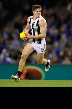 Josh Thomas has not been fantasy relevant at all for a number of years now, so why is he being featured today on a fantasy site? His spot in the Collingwood best 22 should be up for grabs but it hasn't been, so it's a bit of a surprise that he has survived the sacking of Nathan Buckley to be picked under caretaker Robert Harvey. The modern style with gun draftee mids is to blood them in the seniors as a half forward flanker, so Thomas really should be making way for some younger conveyances. His senior career is in the balance.