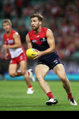 Jack Viney had one of his best games in quite a while last week against Hawthorn with 32 disposals and 11 tackles, but his team could only manage to draw a game that they would have pencilled in as a win, and perhaps the fact that Tom Mitchell got 41 on the other side underlines a role change back to a more traditional tagging role for the son of a gun. Every side needs a defensive mid even if they are not tagging as such, and that player is not normally the one leading the disposal count. A reversion to the fantasy mean is on the cards for Viney.