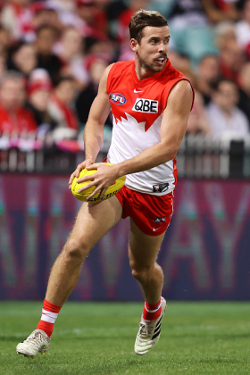 Jake Lloyd has for many years been one of the most sought-after premium midfielders in fantasy defences, playing a sweeping role in the Sydney backline and zoning up the ground for seemingly endless cheap kicks and marks on the rebound and behind the play. This has not been a good year for him though, putting up his worst average since 2016 with double-digit drops in both major competitions. Tonight he comes up against a Richmond side lacking a true CHF with Lynch and Balta out, which means he might put up a big score to reward his owners.