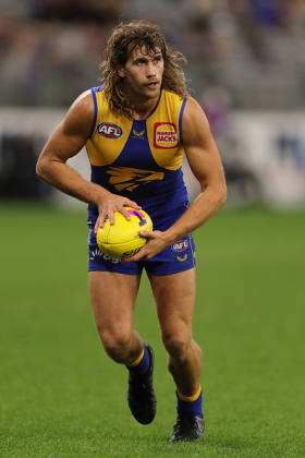 Connor West is one of a number of WAFL-grade players who have been given senior AFL roles at the undermanned Eagles before their time. West was fairly quiet in early rounds but has lifted his ratings in recent weeks. Is he part of the future at West Coast after this annus horribilis recedes in the rear vision mirror like roadkill on the Nullarbor? He lacks the class of his more credentialed premiership teammates but he is an honest worker, and that is how Matt Priddis started before he became a Brownlow Medal winner. An interesting watch in fantasy draft keeper leagues.