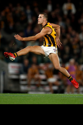 Finn Maginness is a father/son draftee, son of premiership hero Scott, but he hasn't found a spot in Hawthorn's best 22 in his third year at the club. He has worn the green vest twice and missed selection five time, including four in a row before returning to the team for last week... when he laid a tag on Jordan Dawson so hard that it was probably key to the Hawks' victory. Maginness is not relevant for fantasy by himself, but if he develops into a fearsome tagger he will have to be accounted for in matchups, as he has shown he can shut down a premium scorer.