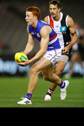 Ed Richards has been on the fringes at the Western Bulldogs for the last year or two, coming into the club with high praise from recruiters but struggling to define his role in the team. He is capable of playing in all parts of the ground without starring in any one of them, at least at this stage of his development, which has meant that his job security has been rather low. Now is about the time that the coaches should have done their work in the magoos to mould him into the player they want him to be. What will that be? This year's preseason gives him one chance to impress.