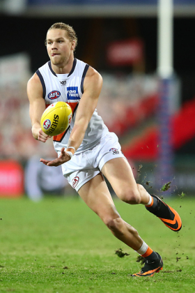 Harrison Himmelberg had a barnstorming finish to the 2022 campaign when moved from a key forward post to become seventh defender, racking up intercept marks and enjoying himself zoning up the ground for a few goals. He began 2023 back in attack, but a mid-season coaching change has led to the loose man experiment being restarted. However, his numbers in the current role have not been not nearly as gaudy as last year. He is still underpriced if you want to jump on board, and the return of Sam Taylor to defence coincided with a season high for Himmelberg last week.