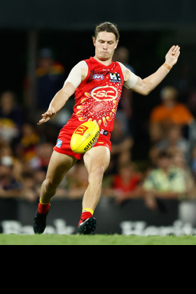Thomas Berry started off the 2024 season playing a third tall forward role, albeit that was early in preseason when the full complement of the ever-young Gold Coast playing list was not quite ready. With Jed Walter now in the 22 and Jack Lukosius returned to half forward, Berry can revert to his more suited flanker role. In that slot, his fantasy worth can tend to fluctuate depending on the supply from the Suns midfield, a middling crew whose performance can be as variable as Berry's. The Hawks are a juicy matchup tonight, making him a viable fantasy starter.