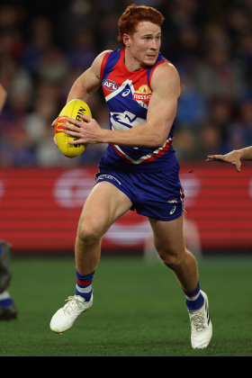 Ed Richards has been shifted to inside midfield over the past fortnight, from his usual half back stopper role. As a defender his stat line was dominated by marks and kicks; as a mid it's more about handballs and tackles. The mix may have shifted, but on small sample size it appears his volume hasn't changed, as it has tended to add up to the same sort of middling fantasy score. More concerning is that his nominal opponent in midfield last week, Caleb Serong, piled on 17 clearances in a BOG performance. How long will Luke Beveridge persist with this square peg in a round hole?