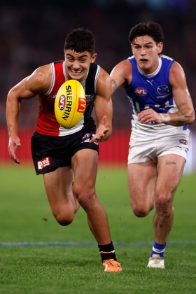 Hugo Garcia has been given a chance to prove himself in the St Kilda midfield in 2025, spiking interest from fantasy coaches who are always on the lookout for promising youngsters on the cusp of establishing themselves in a senior side. He totalled five clearances among 18 disposals in last week's belting away to Adelaide, well behind Jack Macrae but level with Jack Steele and Marcus Windhager. A rather low 61% TOG suggests he is yet to prove that he has the tank to run out a full game in the engine room, denoting him as a work in progress.