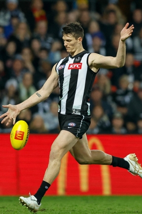 Brody Mihocek has already had time on the sidelines due injury this season, a signifier of the oldest list the AFL which put out the oldest 23 in history. Availability is the best ability for a footballer, and Collingwood's fate in 2025 will be strongly linked to how many weeks they can get old stagers like De Goey on the park in something approaching full match fitness. When he is fit and firing he can still change games off his own boot, albeit he hasn't done that for a while now due to lacking continuity. As a fantasy asset he is a frustrating own, and a spot start at best.