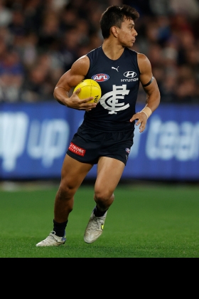 Jesse Motlop was given a surprisingly large amount of centre bounce attendances in Carlton's early games this season, with coach Michael Voss evidently looking for some speed from the contest in a team which has a lot of one-paced inside mids. His output was patchy, unsurprising for a player whose work would mostly be as a receiver waiting for a give from the likes of Cripps or Cerra, but Voss did not persist with the experiement as the Blues kept losing. So it goes for small forwards rotating through the guts: job security is rarely 100% in that role.