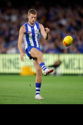 Zane Duursma is playing the same role for North Melbourne as Curtis Taylor did before his delisting in the off season. He is technically about as tall as a third tall forward needs to be in the modern game, but lacks the bulk to break open packs so his one-wood is using hard run to provide a link option on transition, especially on the flat track at Docklands. Hitting the logos is one of the key skills of a tall forward, but Taylor's career was undistinguished at the lowly Kangaroos and Duursma has only contributed flashes so far in his budding career. One hopes for bigger things.
