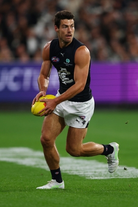 George Hewett is currently the leading fantasy points scorer for the entire AFL competition, a fact that will please his very few owners but perhaps mystify everyone else. Carlton has historically been a team based on Patrick Cripps feeding the ball from stoppage out to the rest of his mids to race away for long balls up the spine, but this season it is Hewett who leads the club for clearances - two better per game than Cripps - and is top five in the league. Hewett is a more complete player than Cripps with better mobility to get involved in transition, making him a fantasy must.