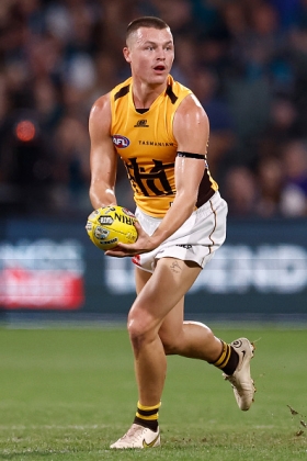 Jack Ginnivan joins the rest of the Hawthorn family in farewelling Luke Breust after a glittering career as a small forward, and is possibly the player who would have the most to learn from Punky as he tries to recreate that role for the Hawks in future. His most prolific games have come when he worked hard to accumulate by getting high and then working back to half forward, though that role is mostly filled by Dylan Moore in this team. Perhaps his most natural role is the one that Breust perfected: supreme knowledge of positioning and timing to hit crumbs at pace with a scything finish.