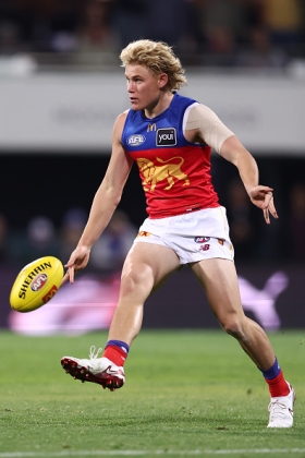 Levi Ashcroft is one of the stronger contenders for the Rising Star award, always a hot topic of conversation among footy fans at this time of year. He is not on the top line, as Daniel Curtin and Murphy Reid arguably have stronger claims based on their body of work., The award is supposed to go to the player who has the highest ceiling of potential, and the younger Ashcroft certainly has a lot of scope left to improve, even if he only becomes as good as his brother. The wraps on him as a junior is that he was better than Will, though we haven't seen that quite yet.