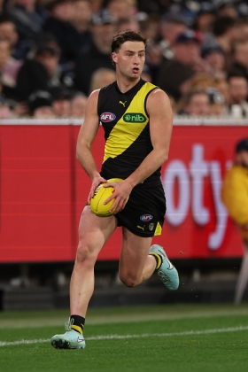 Tyler Sonsie has had a promising start to his fifth season at Richmond, totalling 18 and 20 disposals after being a late in for round 2. He has only passed 20 twice in his career so far, both of which came in the last five rounds last campaign, so his graph is heading upwards even though it has been a very slow burn. For most of the full games he has played the Tigers midfield has been belted, giving him limited supply. The maturation of his own game and those of the high draft picks in the middle should mean he graduates this year into startability for fantasy.