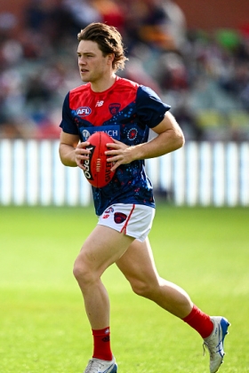 Tom Sparrow did not win the headlines in Melbourne's comeback victory over Carlton last week - it's hard to outshine Kysaiah Pickett for flashiness - but it was his move to inside midfield that was instrumental to the win. With an extended stint on the sidelines for Jack Viney in addition to losing multiple premiership stars, the Demons have been lacking a mature body on the inside to support their younger players. Sparrow may be that man, with Viney's return not assured this season, making him a big trade-in target this week in all fantasy competitions.