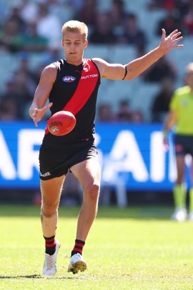 Thomas Edwards came to Essendon as a mature-aged recruit at the age of 24, having built a reputation playing for Swan Districts in the WAFL as a goalscorer with some upside left to fulfil. It's not much fun playing in the front six for the lowly Bombers when they get belted by ten goals most weeks, but Edwards has been allowed to show his aerobic abilities with a higher role in recent weeks, coinciding with some better from from his side. At 191cm tall he is still a key forward in shape, but if he can develop an AFL-level tank he could be more than a flash in the hangar.