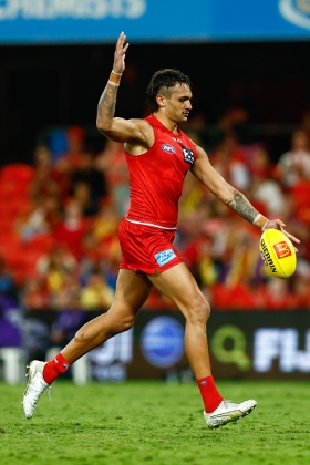 Jamarra Ugle-Hagan is just happy to be playing top-level footy at the moment, after losing his way at the Western Bulldogs and nearly being lost to the sport. He had a few good years playing CHF at the Dogs before the rise of Sam Darcy, but at his new home on the Gold Coast his role is more as a roaming third forward, filling the slot vacated by the departed Jack Lukosius. The presence of Jed Walter seems to be key to unlocking his best game, as Walter can halve contests with the biggest of key defenders leaving him to use his pace on the lead. Still potential there to unlock.
