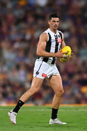 Scott Pendlebury reaches the AFL games record today, in a season where he has visibly lost a yard of pace. About time, at his age! He is still very much best 23 for Collingwood, as he brings irreplaceable experience and stability. With Nick Daicos doing the work of two inside-outside mids on most days, and Jordan De Goey providing occasional bursts from the centre, Pendles can be the more considered and thoughtful mid who sits behind the play and mops up loose balls. If this is his last season, he won't be accused of staying on one year too long.