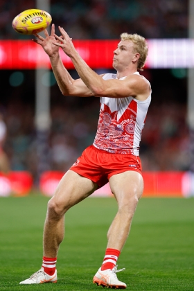 William Edwards has come into a Sydney Swans side which already had enough established key defenders to cover most situations, including premiership winner Joel Hamling who has mostly been playing VFL or as a forward swingman. Despite this logjam in the depth chart, Edwards has filled the full back slot across the last month with some aplomb, and looks for all money like a 200-game player of the future. With Dane Rampe the only tall defender for Sydney whose retirement is looming, he will have to fight for his spot for some years to come.