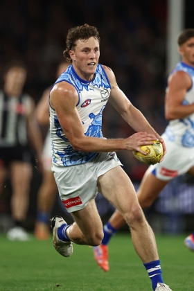 Nick Larkey is a full forward in the traditional sense, a position that has benefited enormously from the AFL's current reversion to the gamestyle that used to produce century goalkickers. Larkey is not in the top ten in the race for the Coleman Medal at the moment, though, despite playing every game and being in a team with a highly talented and improving midfield. Accuracy is not his problem, as his rate of 67% is second only to Coleman leader Ben King. He gets three less shots per game than the leaders, in short. Supply is his issue, and it's not improving.