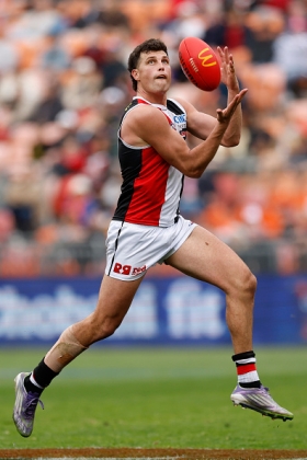Rowan Marshall came into the league with the nickname of The Prospect, as he was supposed to be the physical prototype of the modern mobile ruckman. It hasn't worked out like that over his years in the big time, so much so that St Kilda recruited an even more mobile and younger version in the off season to work in tandem with him. With Tom De Koning now out from injury for an extended period, RoMa can remind us what he can still do as a solo ruck, even in 2026 where he will face many excellent tandems. Last week he was BOG; today he faces an in-form Jordan Sweet.