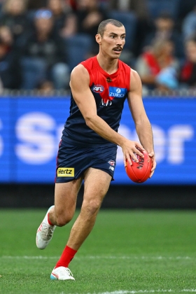 Joel Fitzgerald has come to Melbourne as a mature-aged recruit to join their midfield B-rotation, supporting established stars. With Tom Sparrow elevating himself this year from small forward to inside midfielder to prime mover, it is Fitzgerald who most often rotates to play the same role at a lesser intensity. With Jack Steele also providing grunt at the coal face, the refashioned Melbourne midfield group post the departures of Christian Petracca and Clayton Oliver is working just as well without them. Is there upside left in Fitzgerald, like there was in Sparrow?